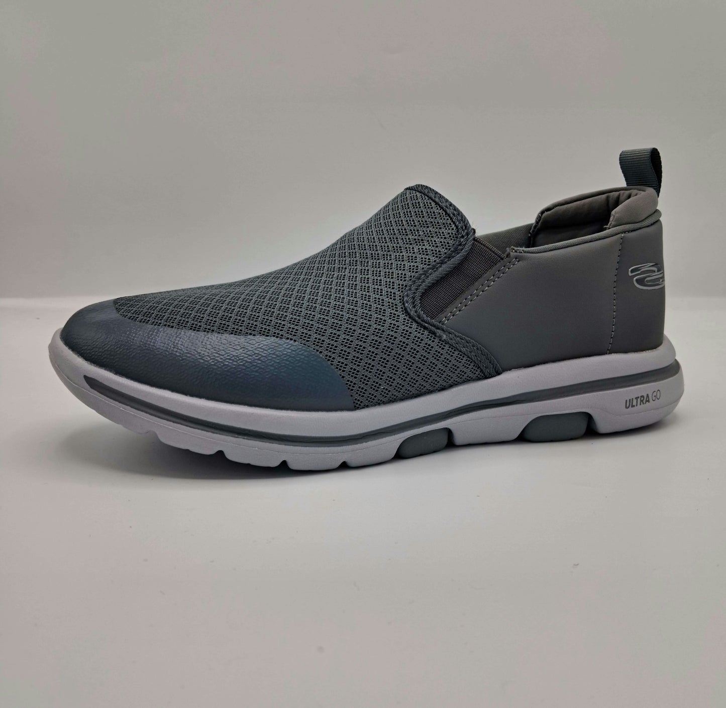 حذاء طبي مستورد ممتاز (orthopedic.s) تبقى المقاس 40 فقط 📢 290الف 🚨💯 -50%