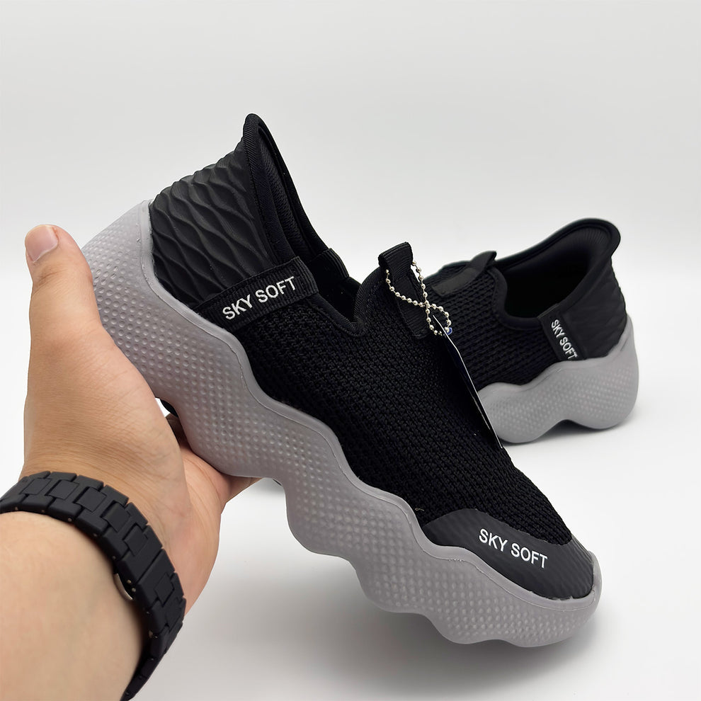 Sketchers Femme pointure 36 et 37 فقط (لي تلبس أكثر ما تكومونديتش رجاء) SOLDE 📣✨️